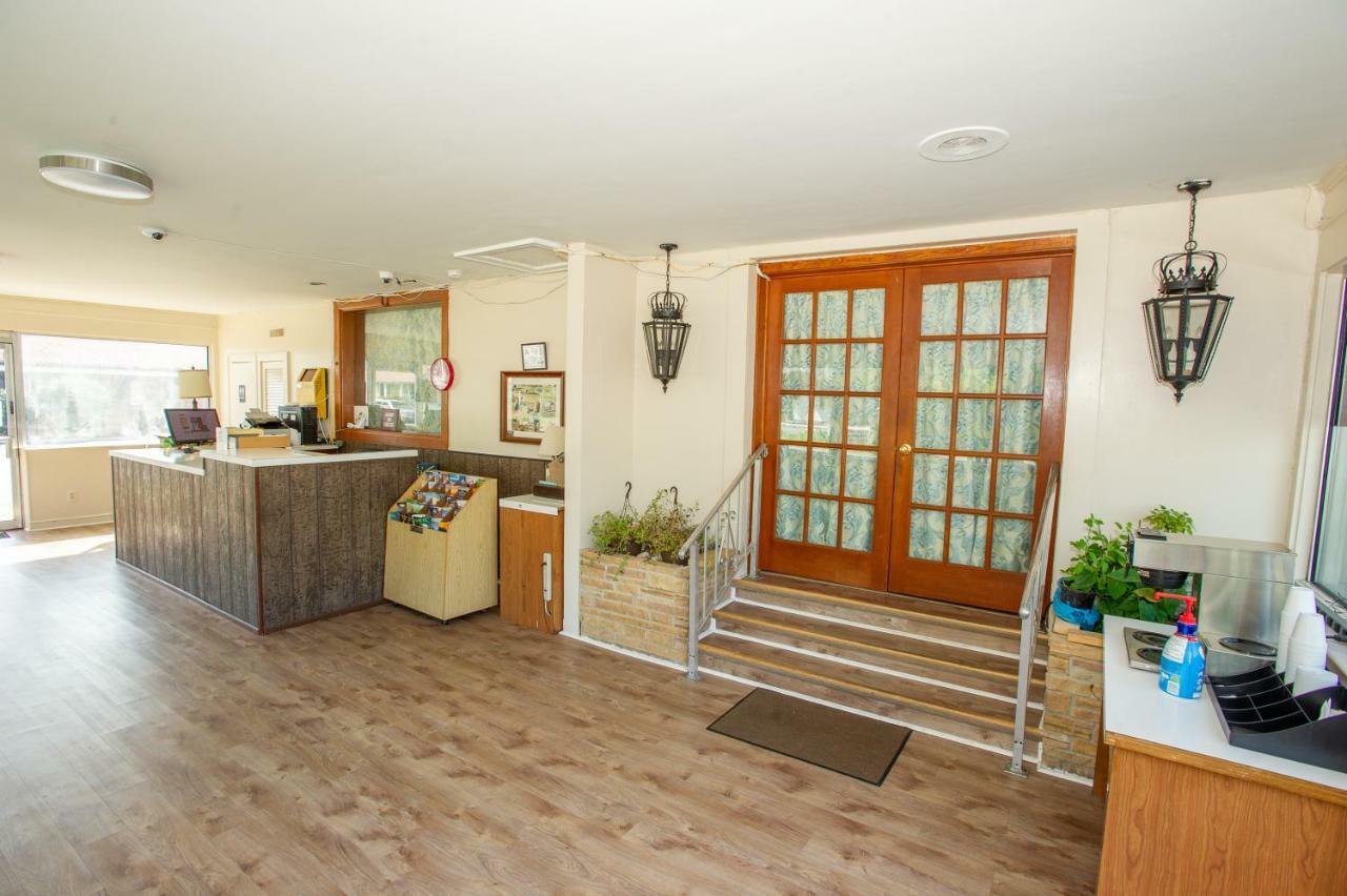 Coach House * Edenton